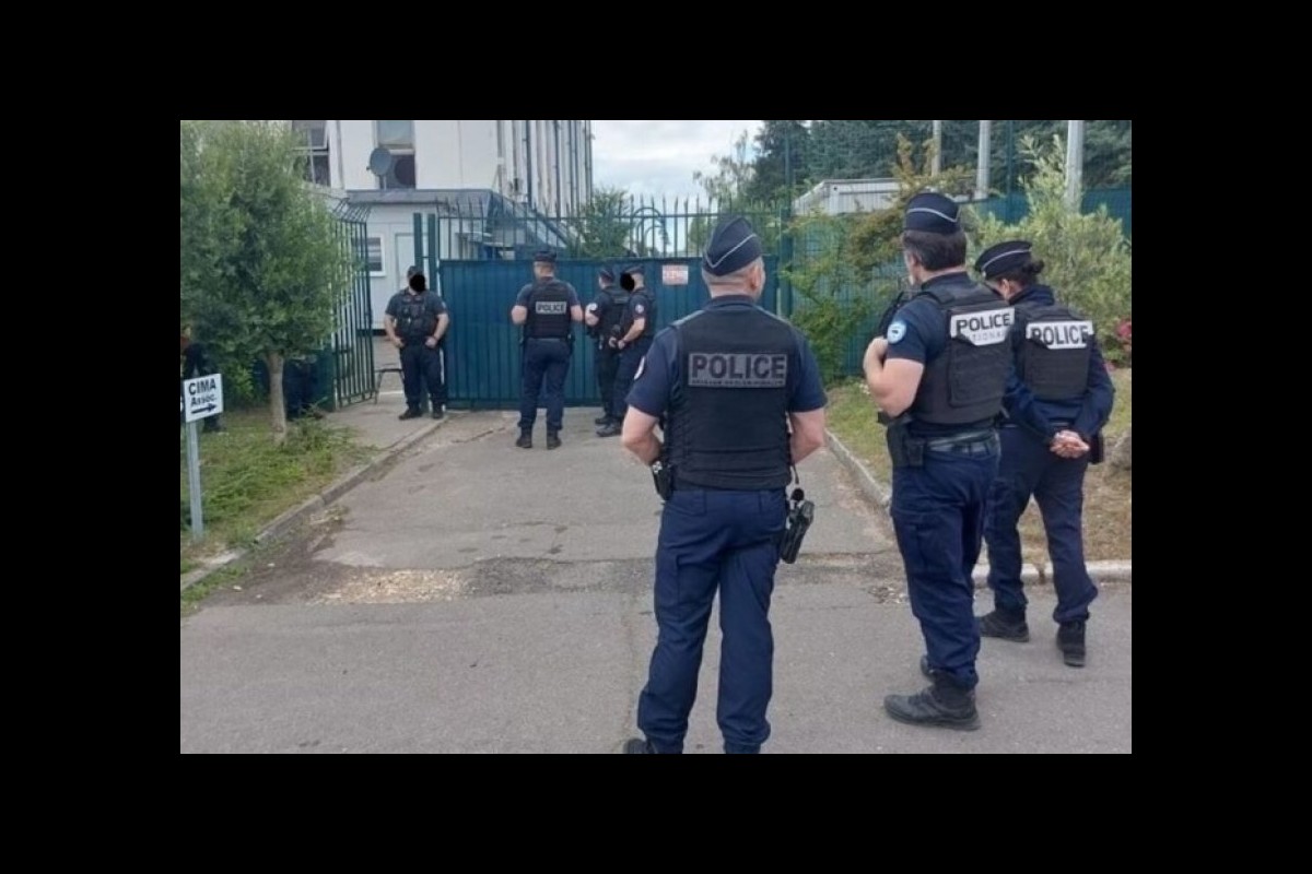 French Police Raid MEK Headquarters in Paris