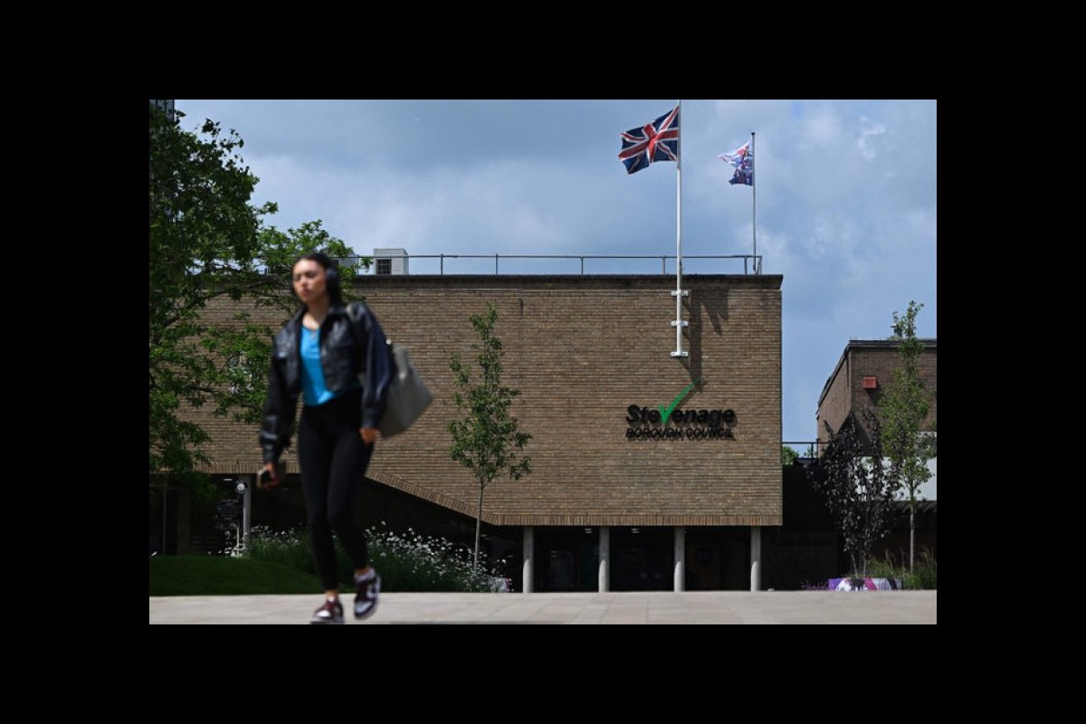 UK Opposition Targets 'Stevenage Woman' for Electoral Victory
