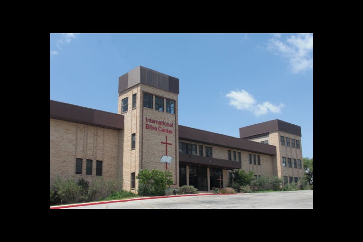 Oklahoma Superintendent Mandates Bible Instruction in Schools Amid Controversy