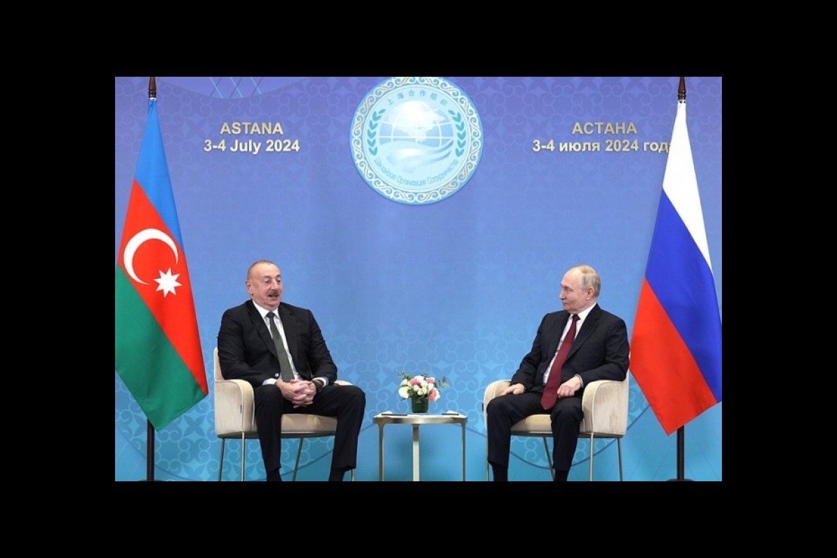 Majority of Azerbaijanis Support Peace Treaty with Armenia, Survey Reveals