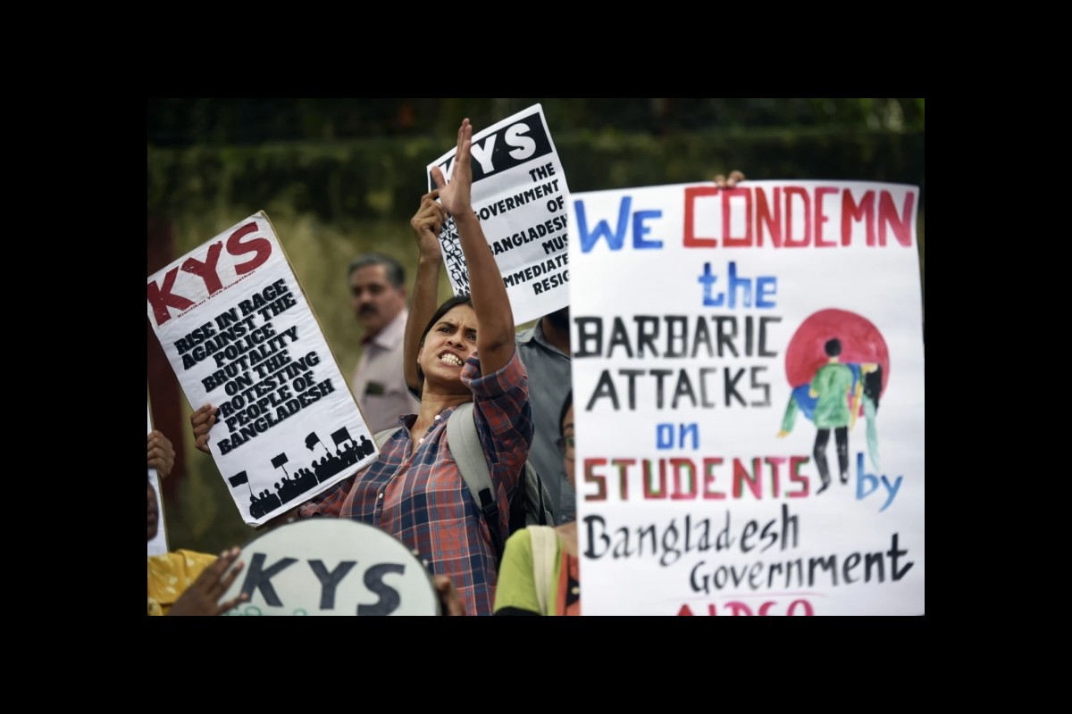 Bangladesh Security Forces Confront Escalating Protests Over Government Job Quotas