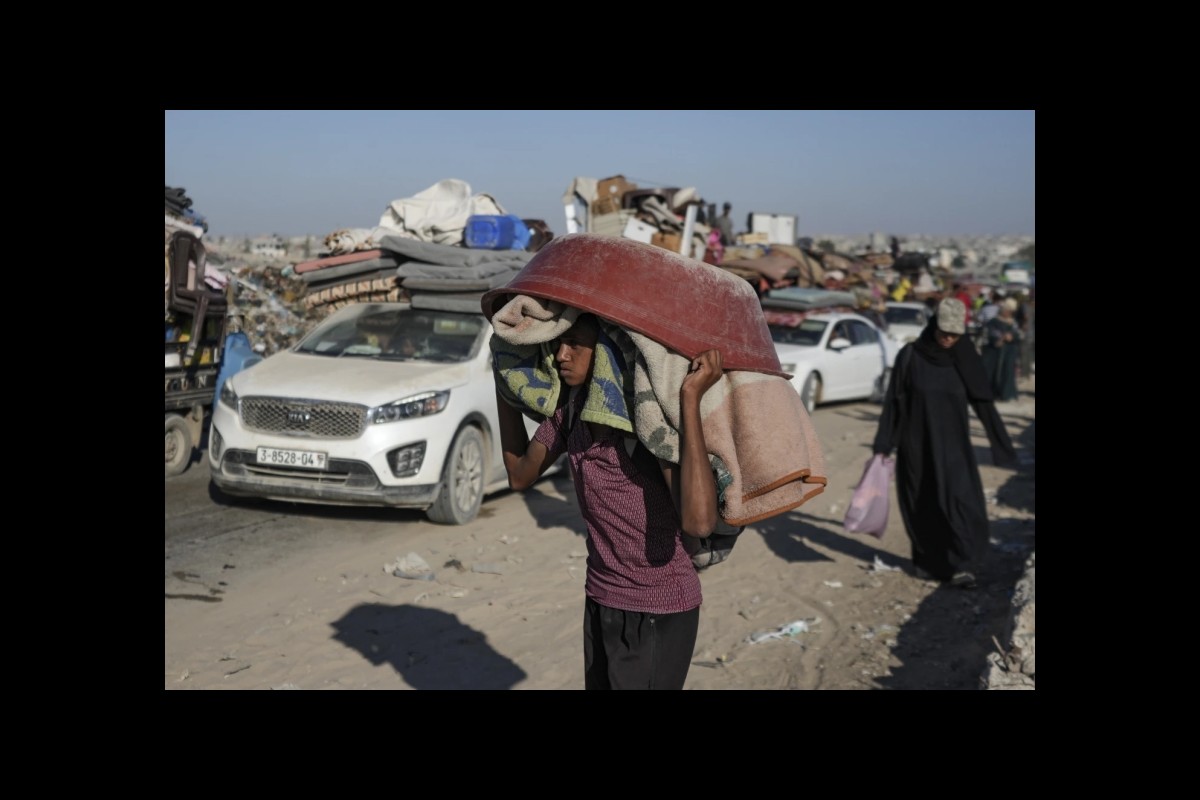 Israeli troops launch a new assault into Gaza’s Khan Younis as mediators push for cease-fire talks