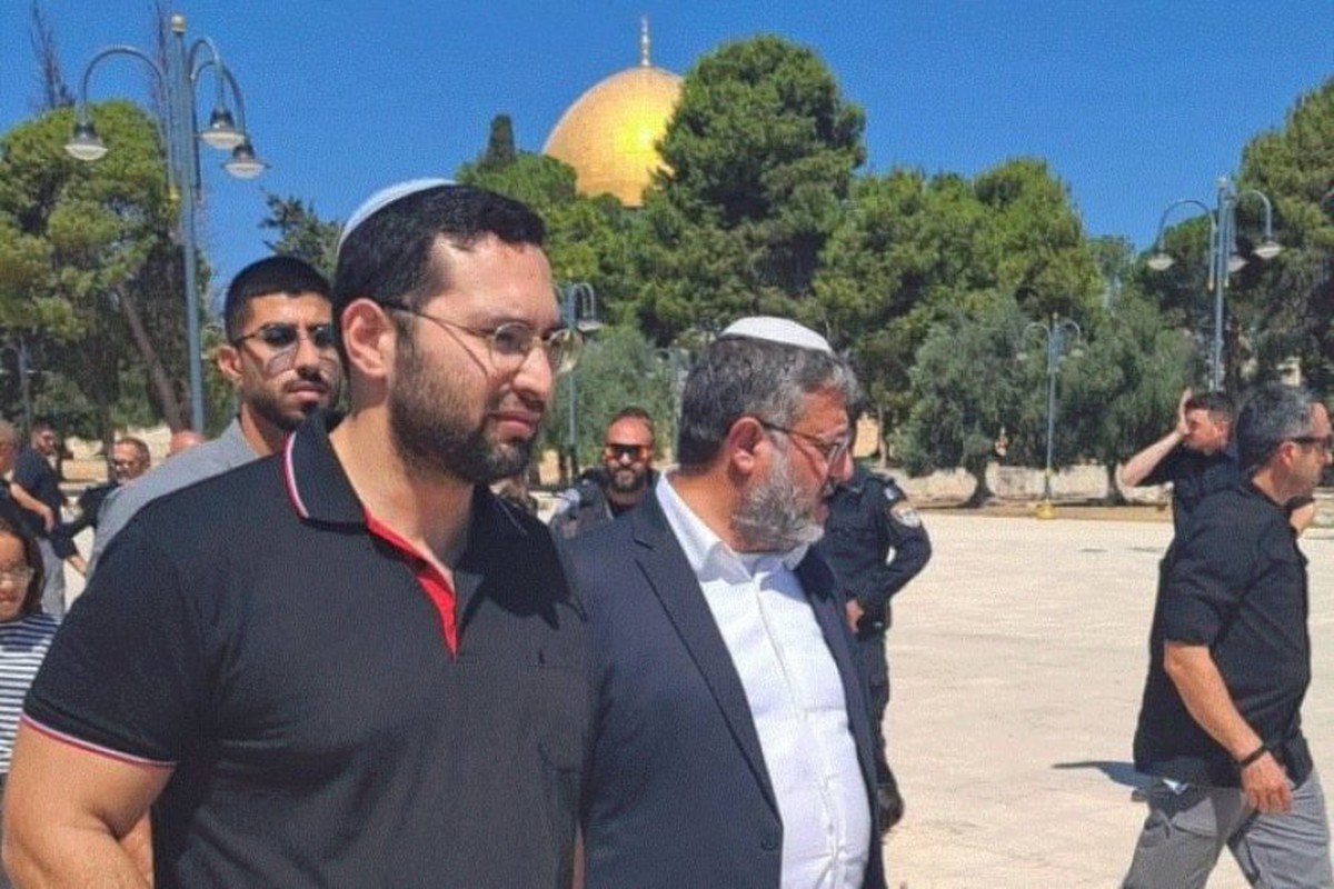 بن غفير يقتحم الأقصى.. وجولات استفزازية لمئات المستوطنين في ذكرى "خراب الهيكل"
