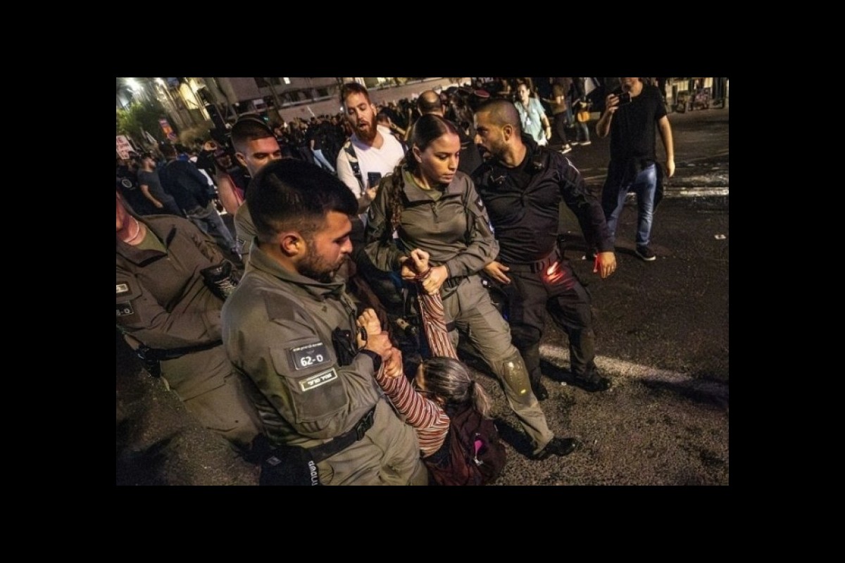 3 Israelis are killed in a retaliatory operation near al-Khalil