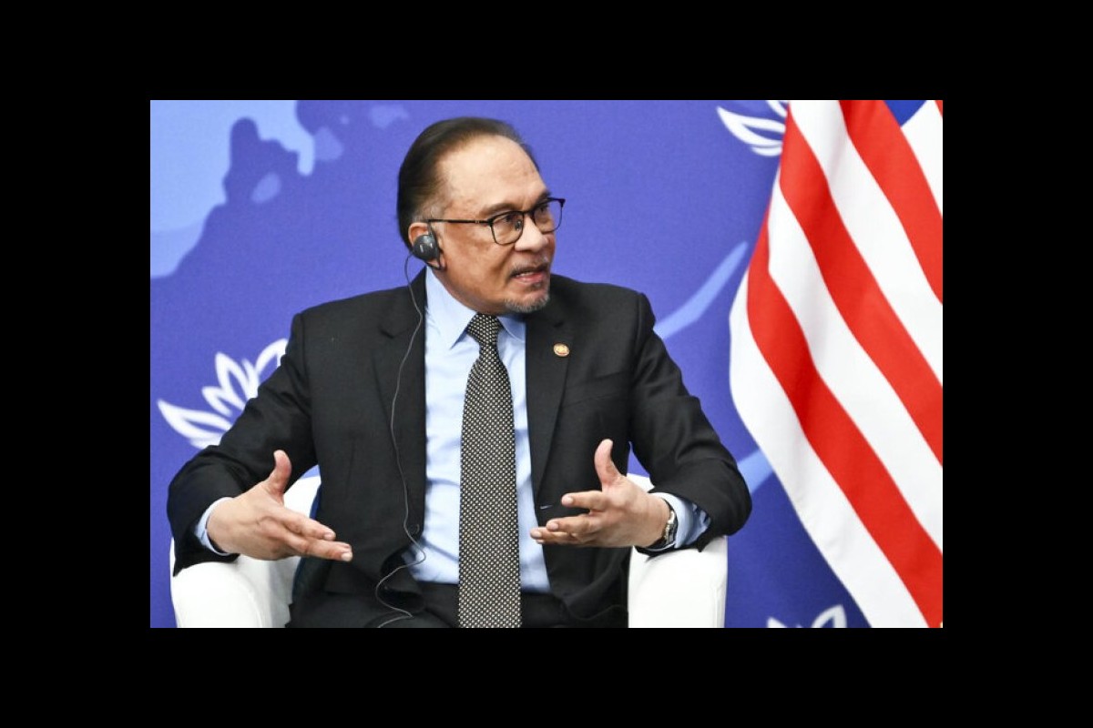 Anwar Ibrahim: Malaysia will not stop South China Sea exploration despite China protests