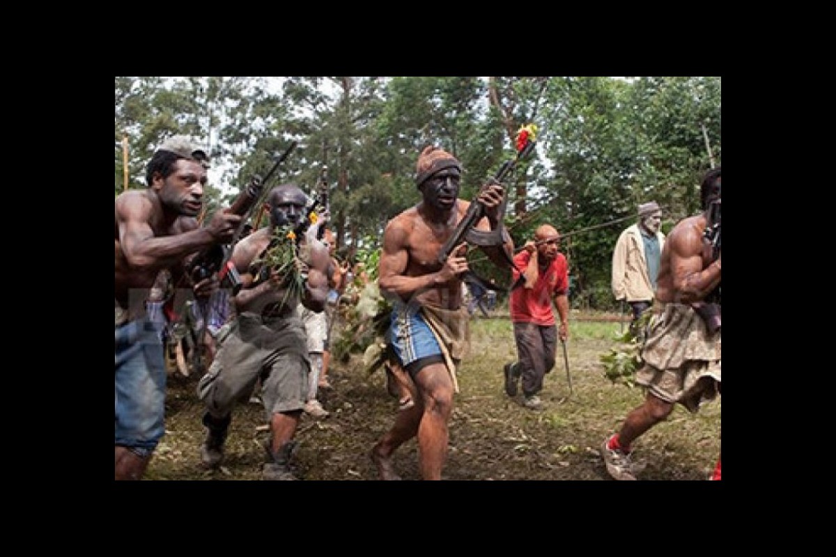Tribal violence kills 30 people in Papua New Guinea