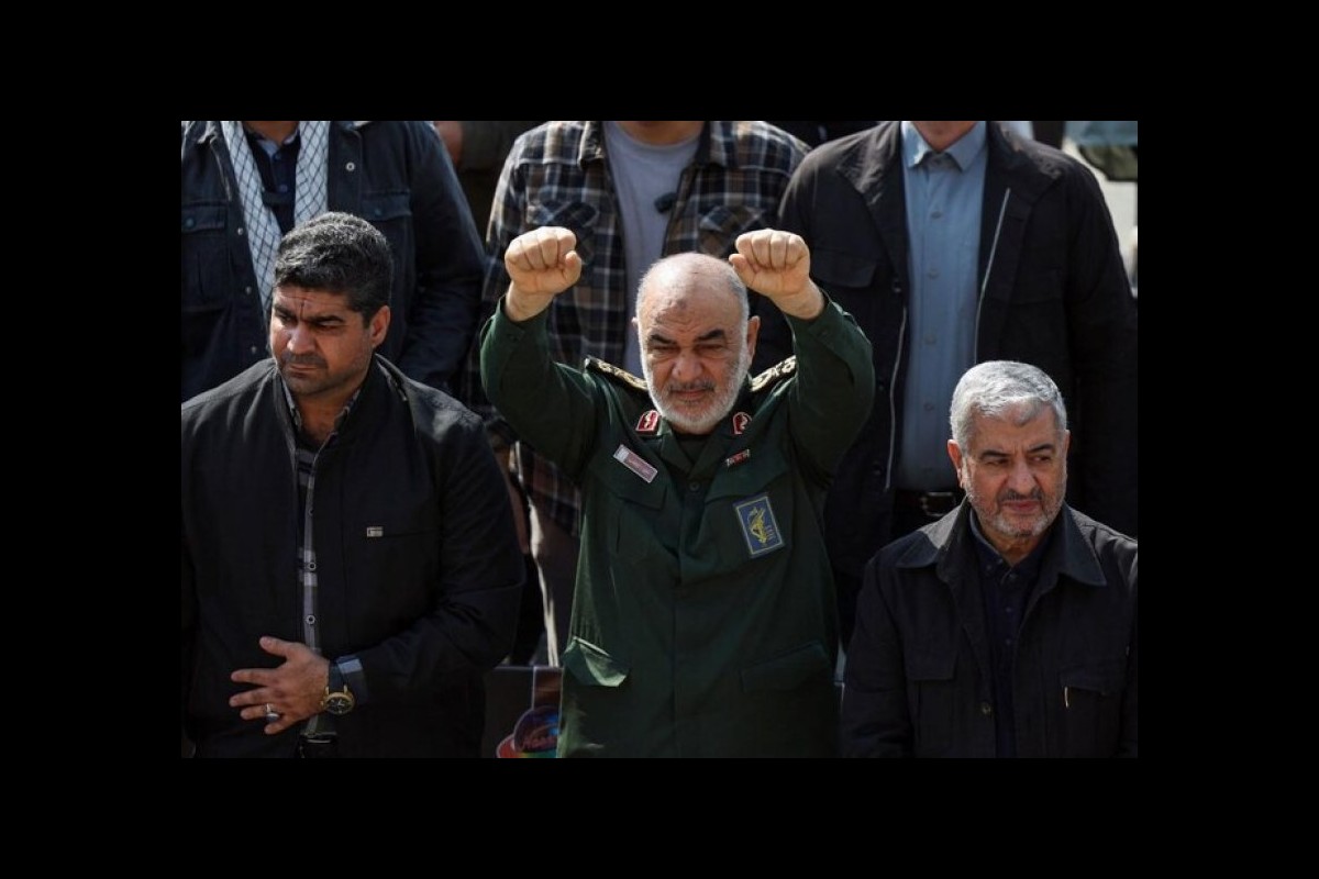 The head of the Iran Guards says they will hit Israel "painfully" if they attack Iranian targets.