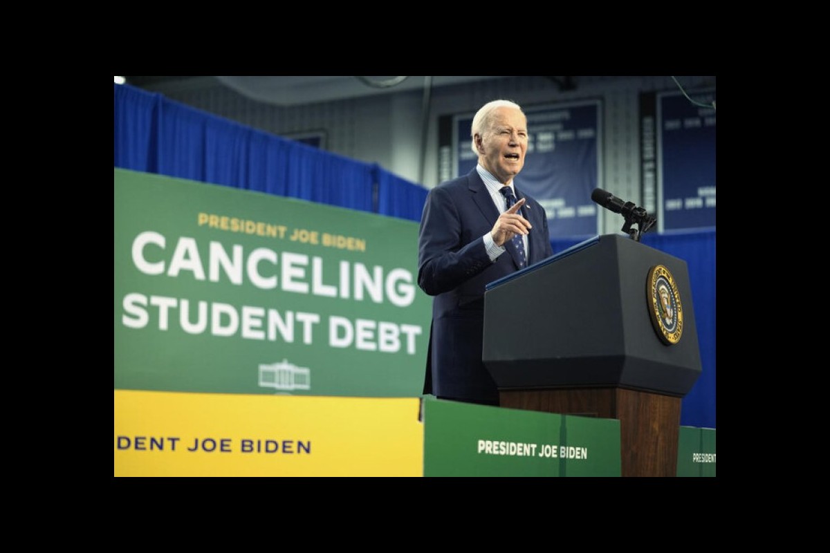 Biden wipes out an extra $4.5 billion in student loans