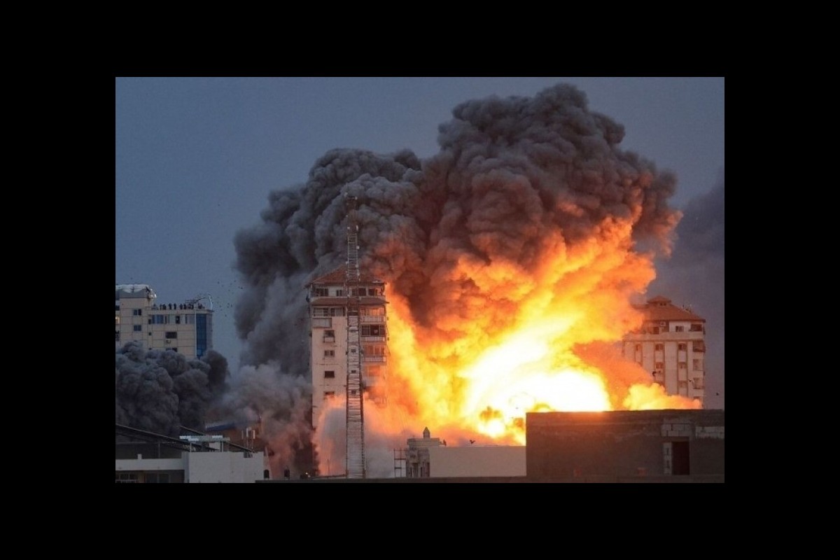 journalists' residence was bombed in the south of Lebanon