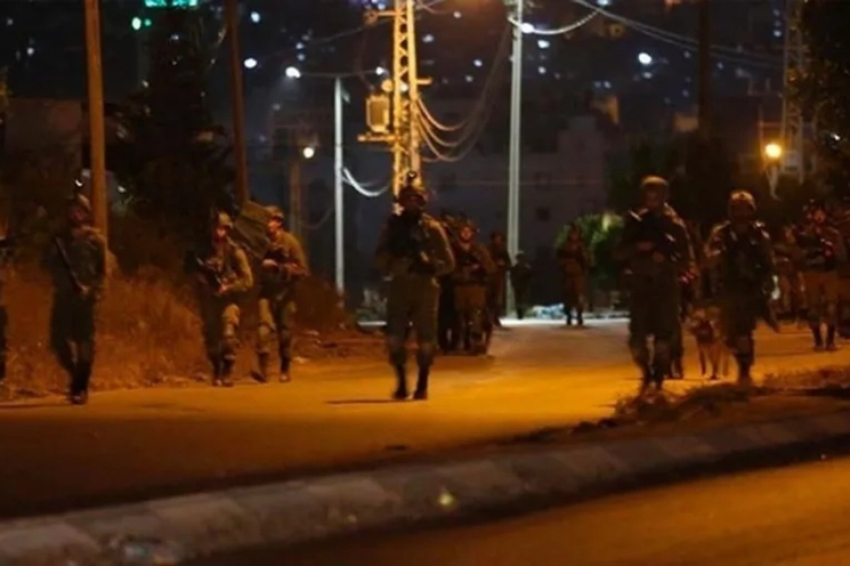 شهيد في جنين يرفع الحصيلة لـ 11 خلال 24 ساعة.. طفلته تودعه بالدموع