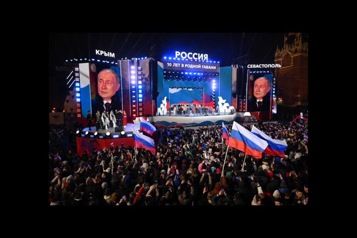 Zelensky Says Only Diplomacy Will Allow Crimea to be Restored to Ukraine
