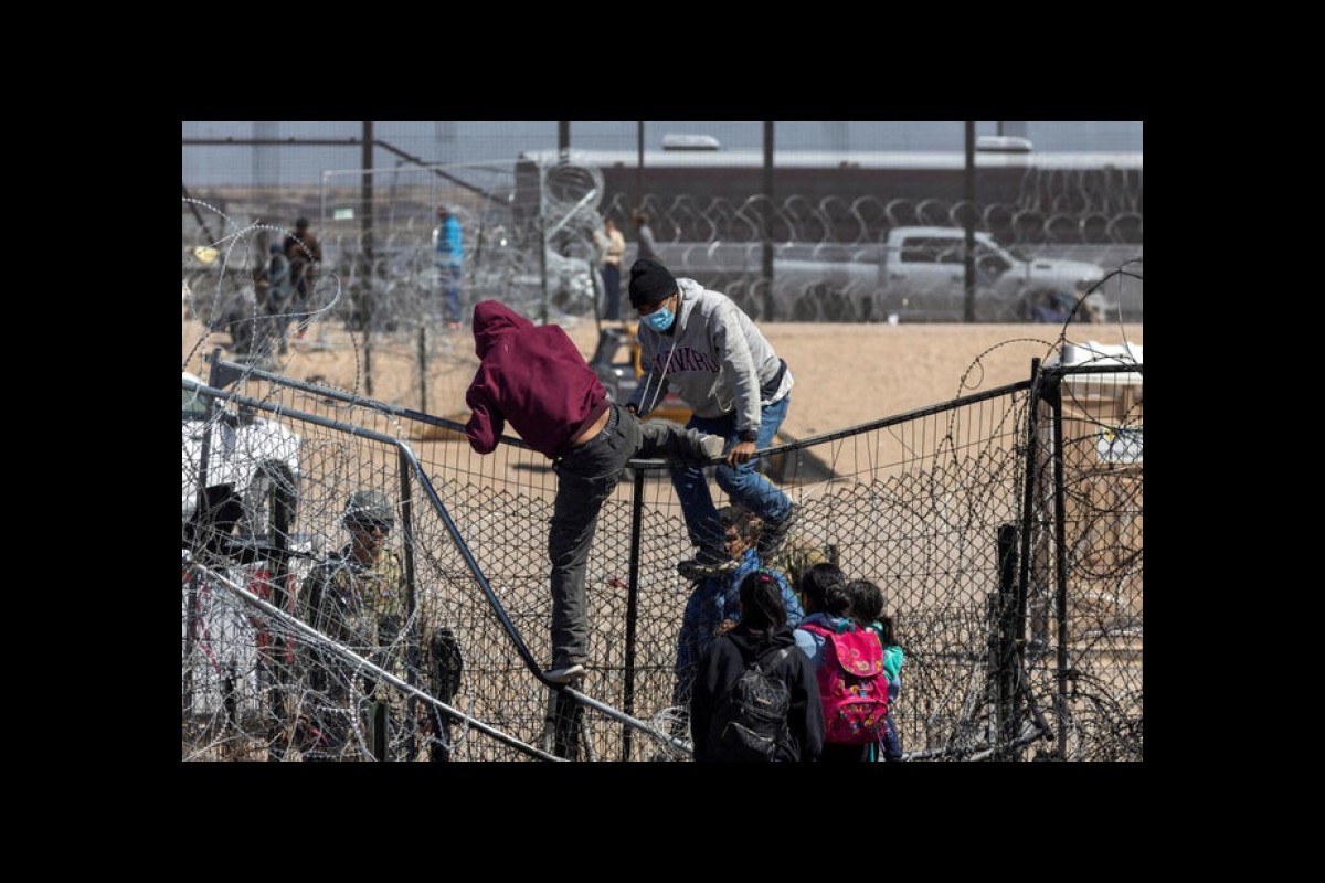 US Border Patrol records drop in migrant apprehensions in November