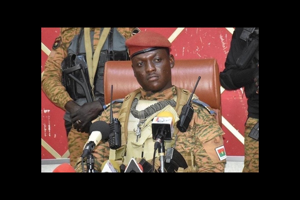 Burkina Faso's military junta dismisses prime minister and dissolves government