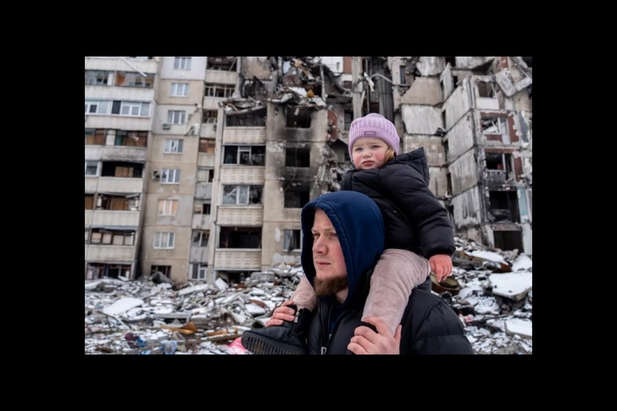 At what cost have Western countries kept the fire of the war in Ukraine burning?