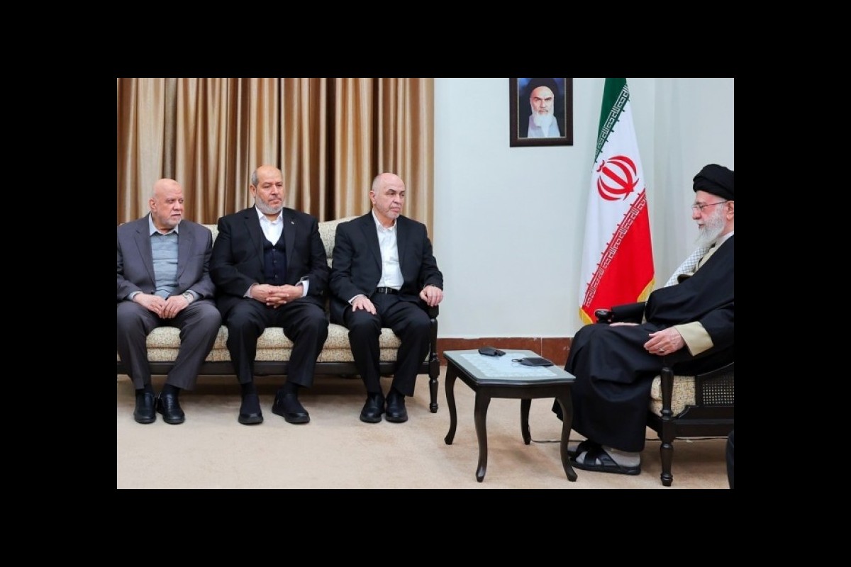 Imam Khamenei meeting with Hamas leadership council