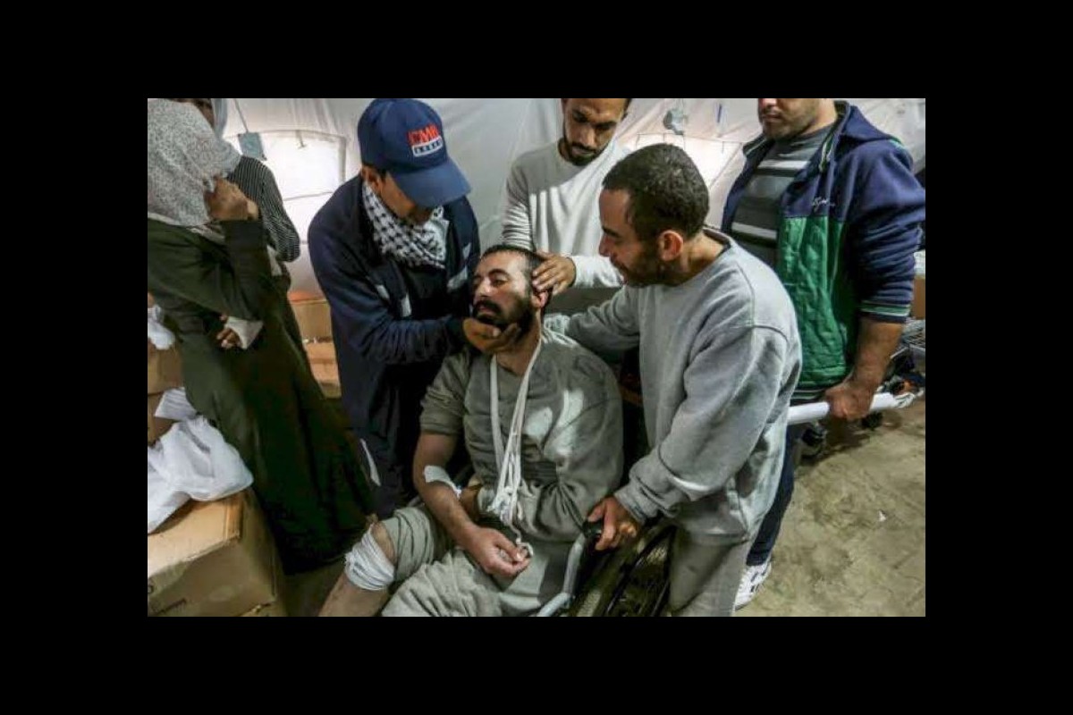 Israel tortures Palestinian prisoners until the last minute before their release