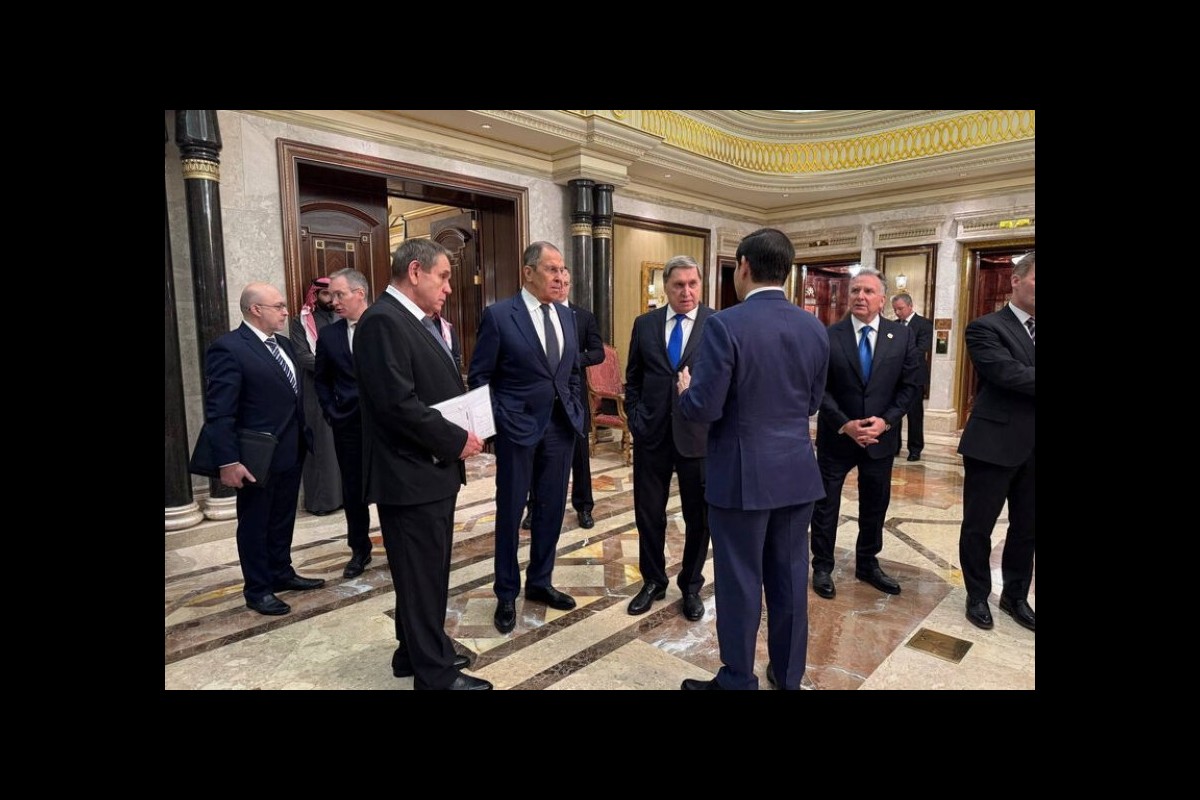 Russia and the USA are cautiously sniffing each other out