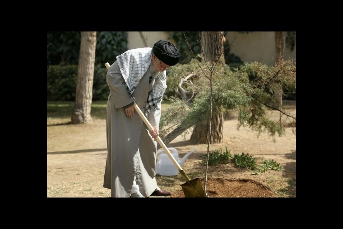 Imam Khamenei: National Tree Planting Movement to Continue