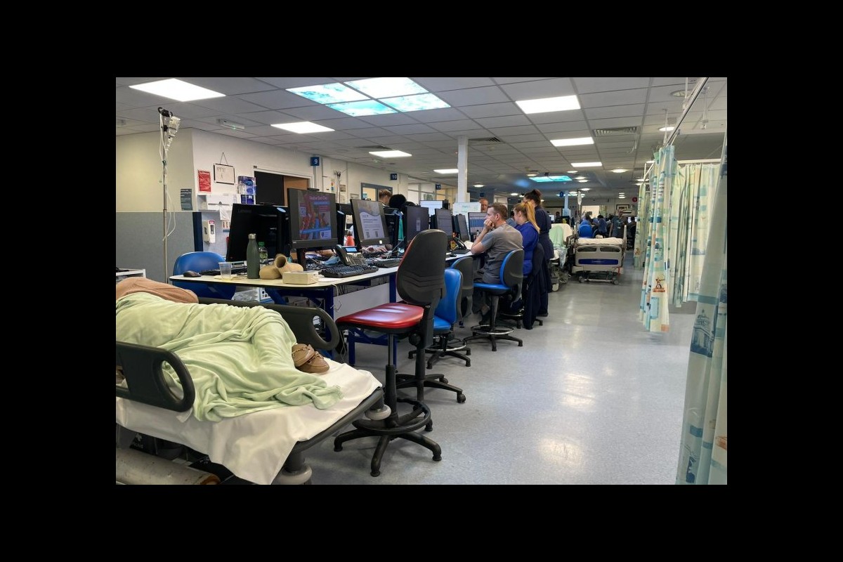 A National Emergency Unfolds: The NHS’s Battle Against Collapse