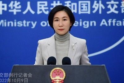 China to the USA: "lift the Syria sanctions"