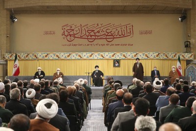 امام خامنه‌ای: فلسطین را رها نمی‌کنیم