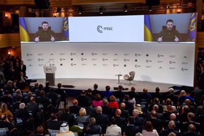 Despite Russian warnings: Zelenskyj demands more western weapons