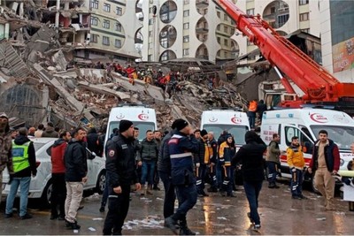 أولويات أنقرة المتغيّرة بعد الزلزال وزيارة بلينكن