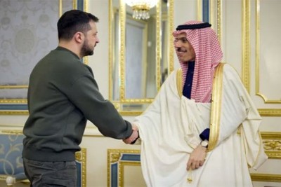 زيارة وزير الخارجية السعودي إلى أوكرانيا.. ماذا في خلفيات الدور الأمريكي؟