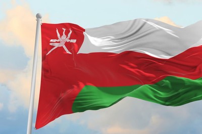 لماذا فُتح المجال الجوي العماني أمام إسرائيل؟ وهل تركب مسقط قطار التطبيع؟