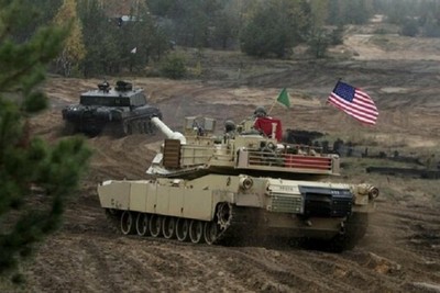 Ukraine, England doubles shipment of Challenger 2 tanks