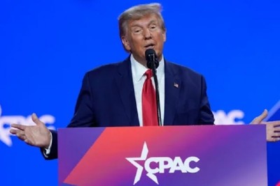 Trump speaks of "globalists" and "Deep States" who want World War III