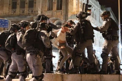 Night attacks by Zionist military in the West Bank