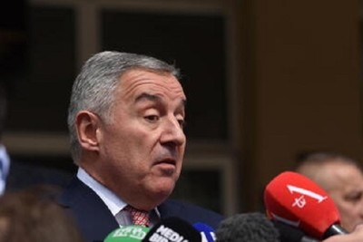 Montenegro: Djukanovic confident, 'I will win, I'm not anti-Serb'