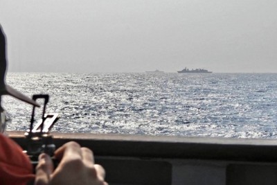 China sends warships near Taiwan ahead of Tsai-McCarthy meeting