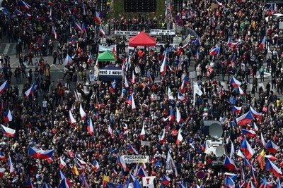 Czechs protest against high fuel and food prices