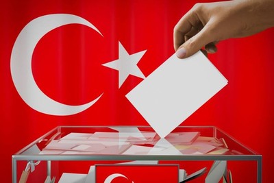 الانتخابات التركية : الاقتصاد والخلافات الداخلية