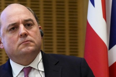 UK admits to cutting arms supplies to Ukraine