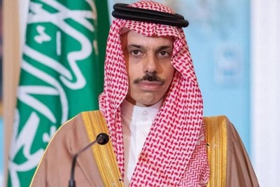 وزير الخارجية السعودي يزور طهران السبت