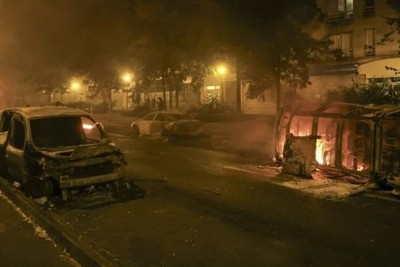 الليلة السادسة للاحتجاجات في فرنسا: توقيف 150 شخصاً ووفاة رجل إطفاء
