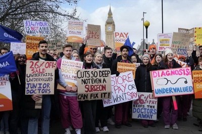 UK doctors strike again