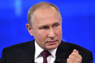 Putin: 'Russia will use cluster bombs if Kiev does'