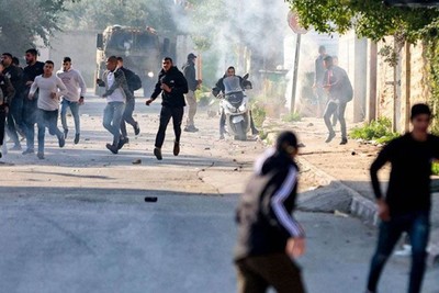 مواجهات بالضفة الغربية.. والاحتلال يشن حملة اعتقالات واسعة 