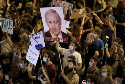 Occupied territories, protests against NetanyahuIn again today
