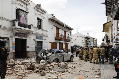 Ecuador, state of emergency, violent clashes with dead and wounded