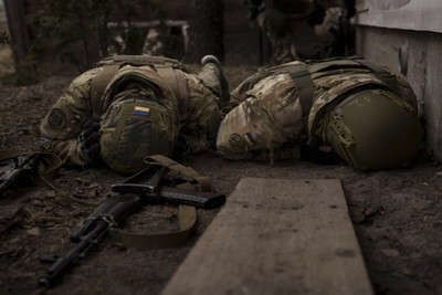 Hundreds of Ukrainian soldiers were killed in attacks by Russian forces