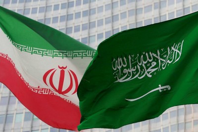 التقارب بين طهران والرياض بعد سنوات من المنافسة الشديدة