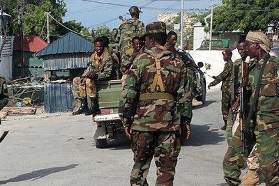 The al-Shabaab group controls five towns in central Somalia