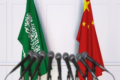 دلارزدایی عربستان و نزدیکی به چین