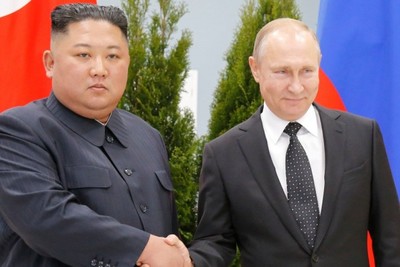 Kim Jong Un is going to meet Putin