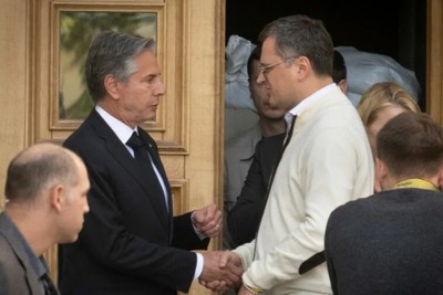 America's war continues in Ukraine; US Secretary of State went to Ukraine